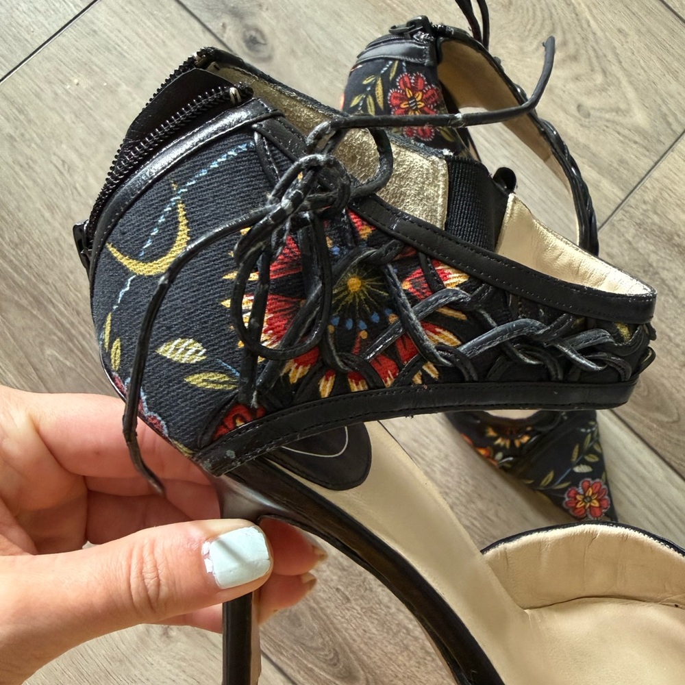 Dior, John Galliano era Floral Ankle Strap Heels size 40 - Picture 3 of 10